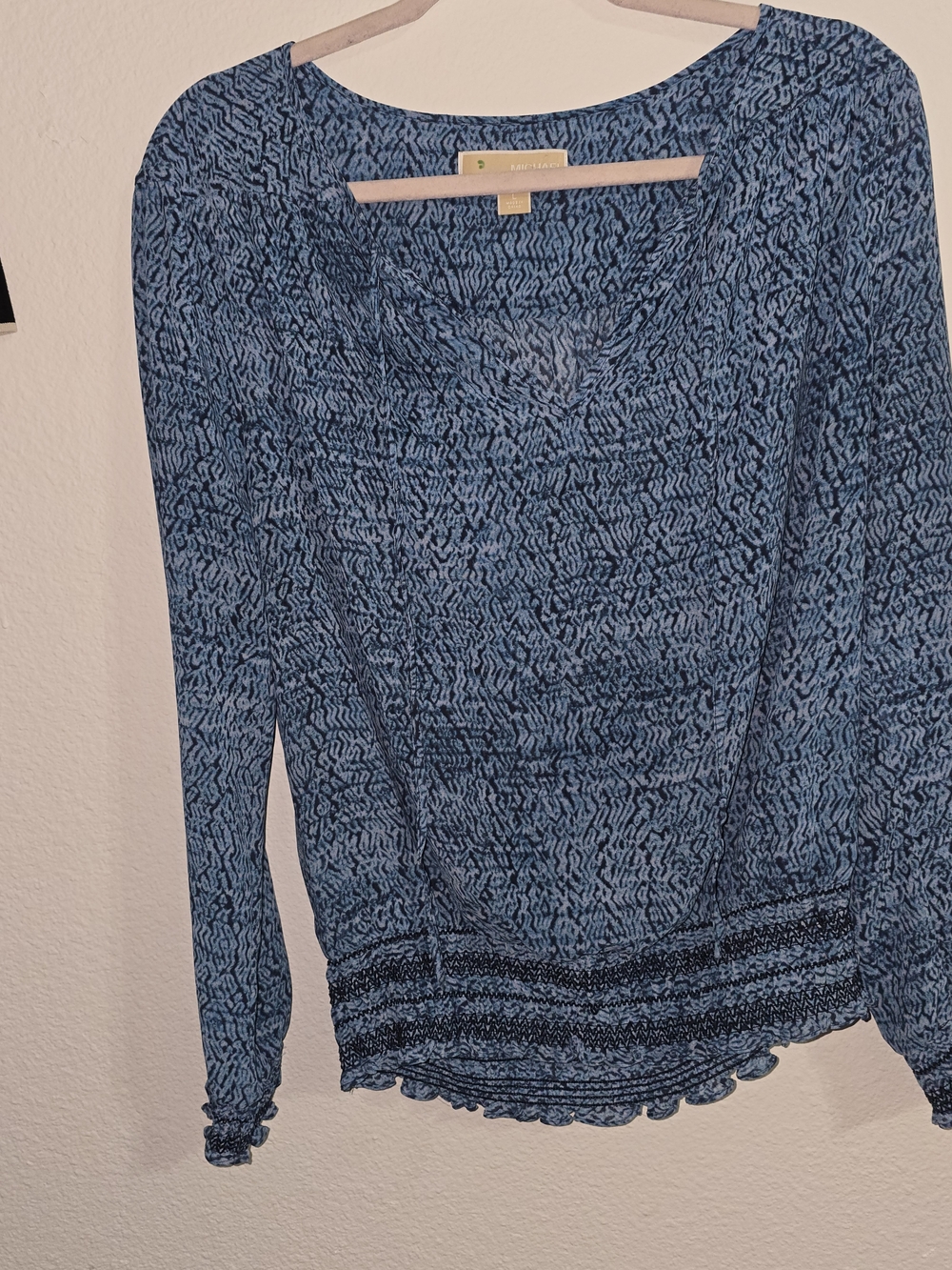 Michael Kors Blue Printed Long-Sleeve Scoop Neck Top